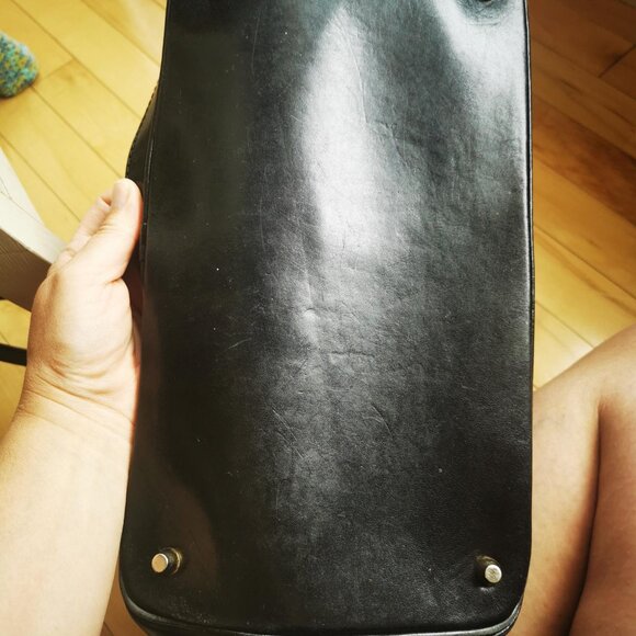 Burberry Zip Tote - Picture 7 of 13